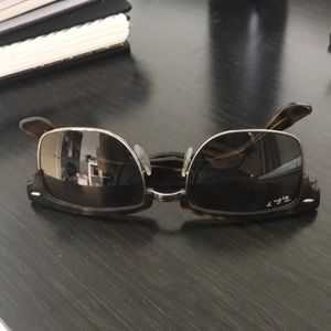 Ray Ban polarized Clubmaster Square